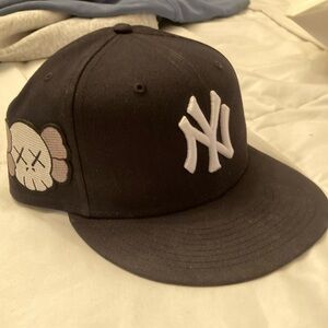 KAWS Custom NY Yankee New Era 59Fifty Fitted Hat Navy 7 5/8 New